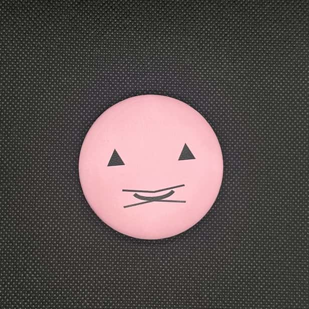 つるんとぷにぷに缶バッジ - idworld