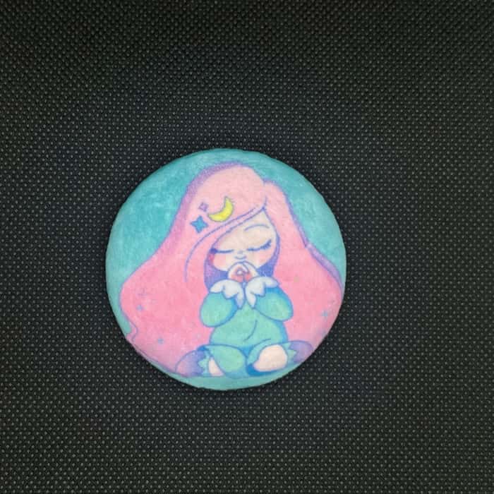 ふわふわ缶バッジ - idworld