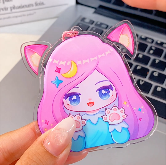 耳が動くアクリルキーホルダー