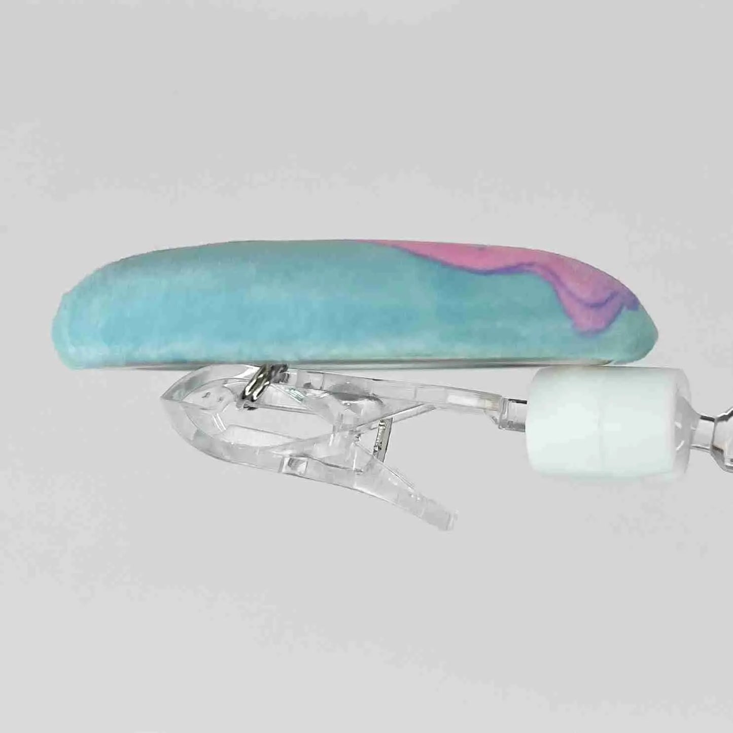 ふわふわ缶バッジ - idworld